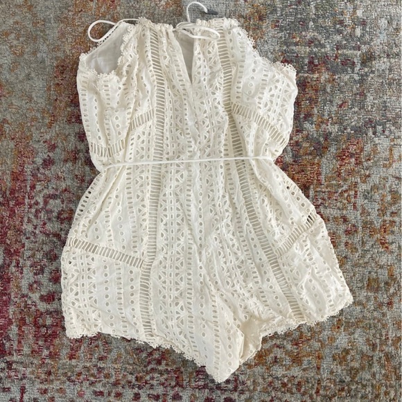 Lace Rhomper - Picture 3 of 4